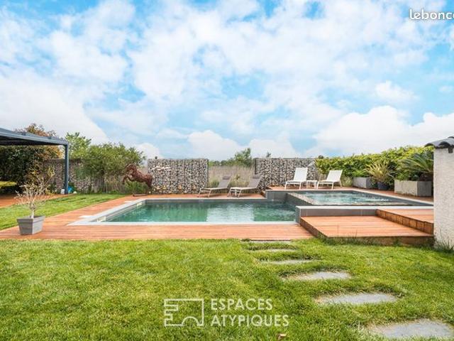 Propriété 7 pièces 200 m²