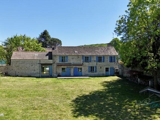 Propriété 7 pièces 201 m²