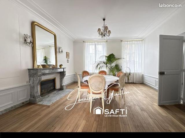 Propriété 7 pièces 202 m²