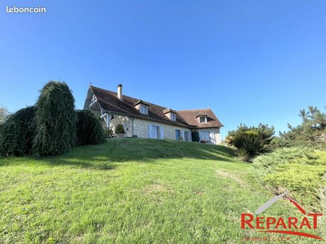 Propriété 7 pièces 202 m²