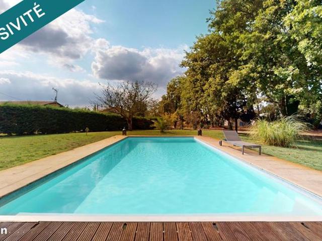 Propriété 7 pièces 203 m²