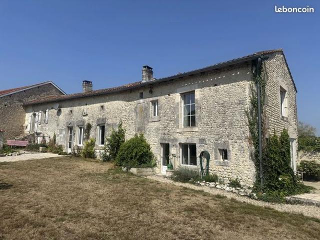 Propriété 7 pièces 203 m²