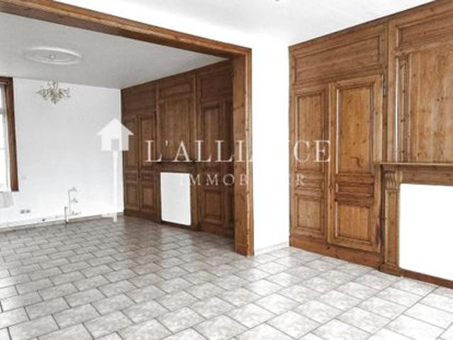 Propriété 7 pièces 214 m²
