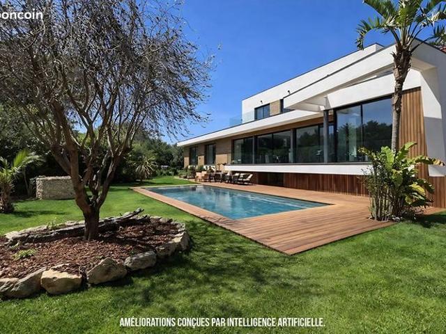 Propriété 7 pièces 215 m²