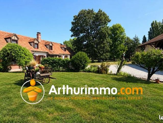Propriété 7 pièces 216 m²