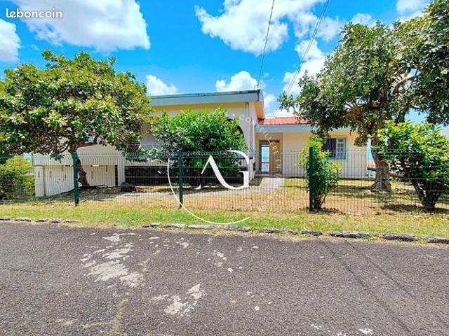 Propriété 7 pièces 218 m²