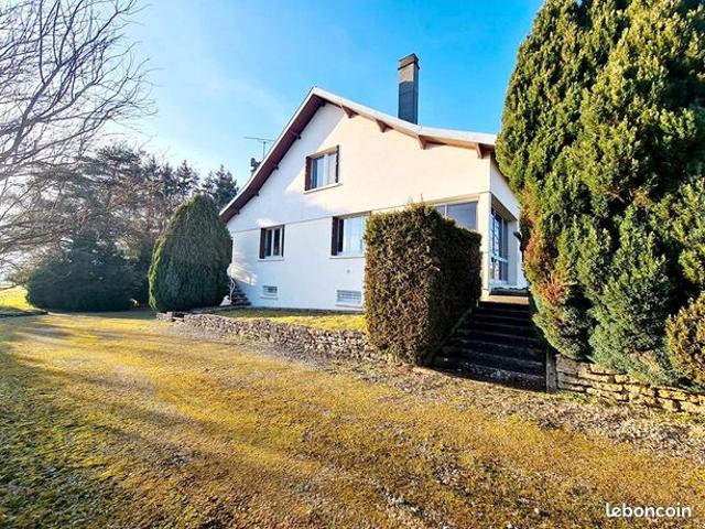 Propriété 7 pièces 219 m²