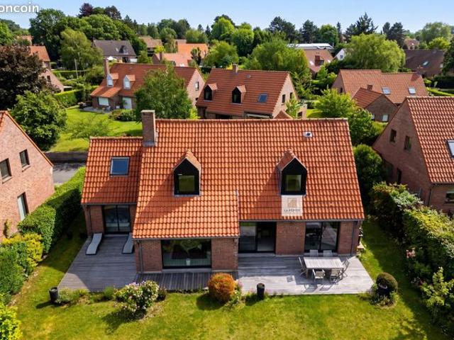 Propriété 7 pièces 210 m²