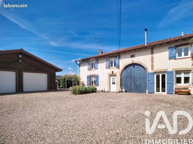 Propriété 7 pièces 210 m²