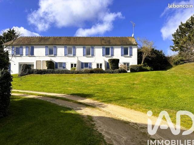 Propriété 7 pièces 210 m²