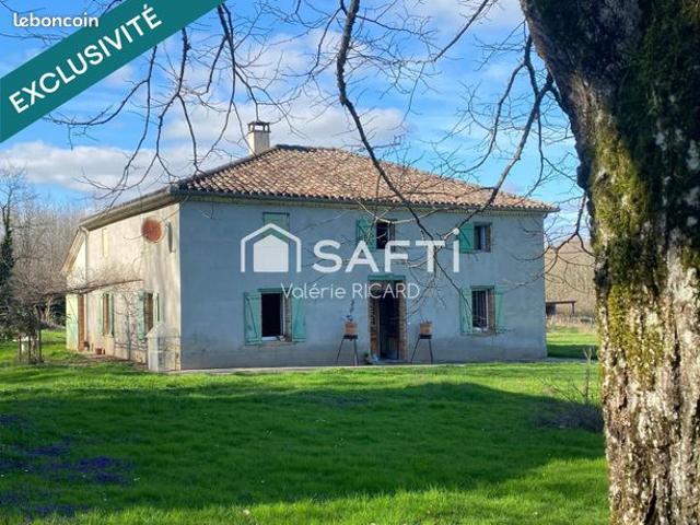 Propriété 7 pièces 210 m²