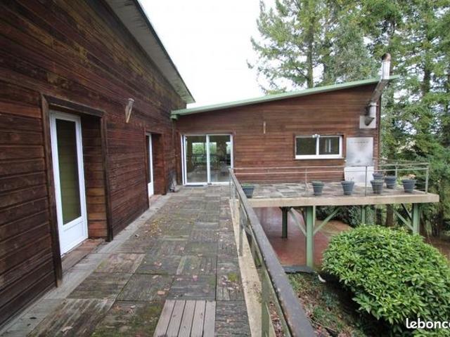 Propriété 7 pièces 210 m²