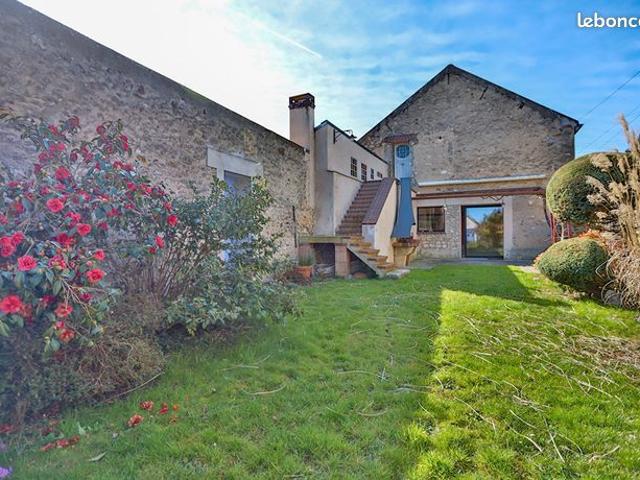 Propriété 7 pièces 210 m²