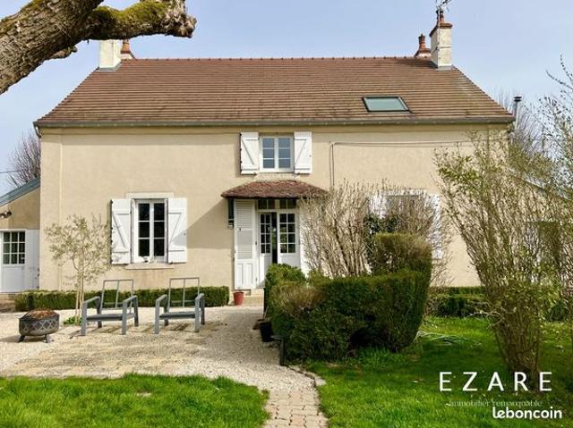 Propriété 7 pièces 210 m²