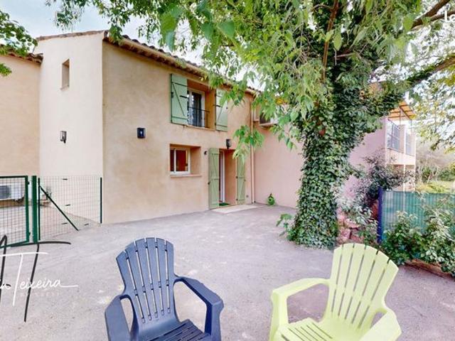 Propriété 7 pièces 210 m²