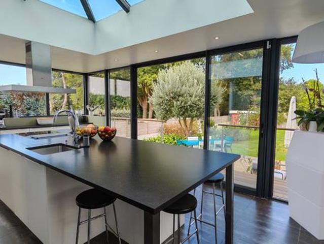 Propriété 7 pièces 211 m²