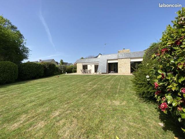 Propriété 7 pièces 212 m²