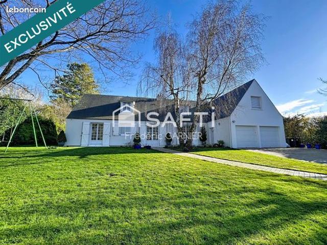 Propriété 7 pièces 212 m²