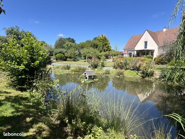 Propriété 7 pièces 224 m²