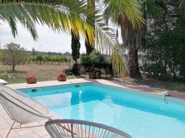 Propriété 7 pièces 225 m²