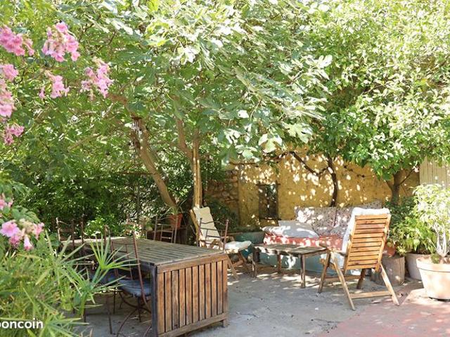 Propriété 7 pièces 225 m²
