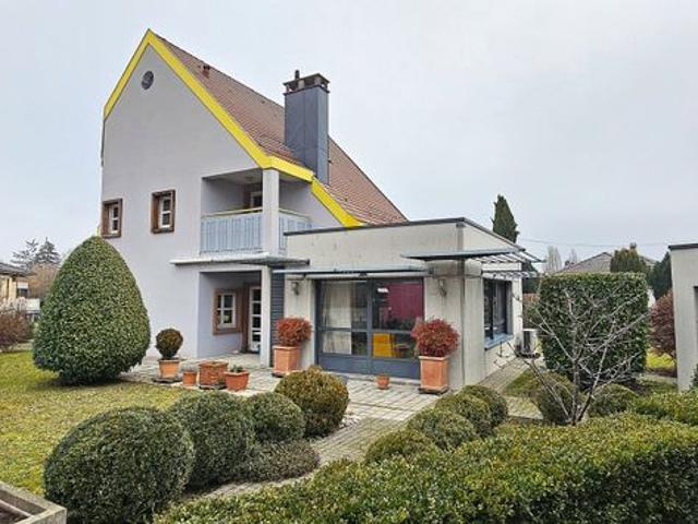 Propriété 7 pièces 226 m²