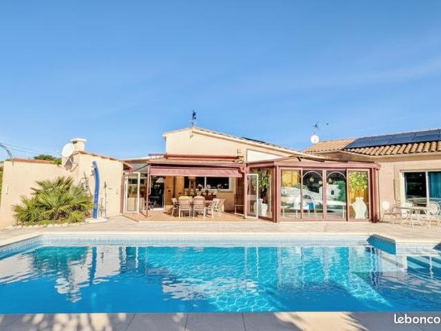 Propriété 7 pièces 227 m²