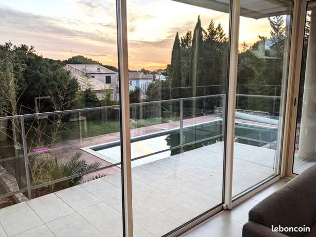 Propriété 7 pièces 228 m²