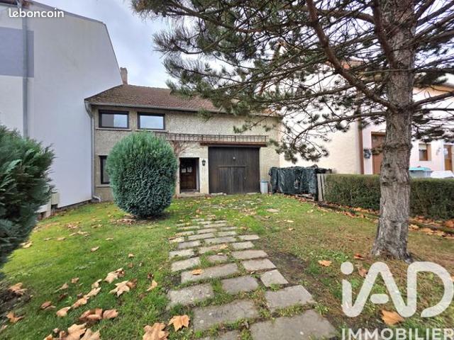 Propriété 7 pièces 229 m²