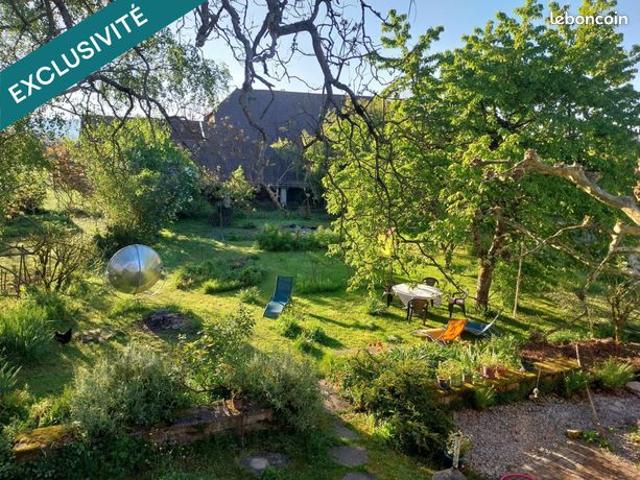 Propriété 7 pièces 229 m²
