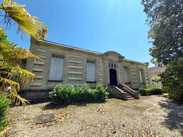Propriété 7 pièces 229 m²