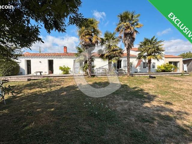 Propriété 7 pièces 220 m²