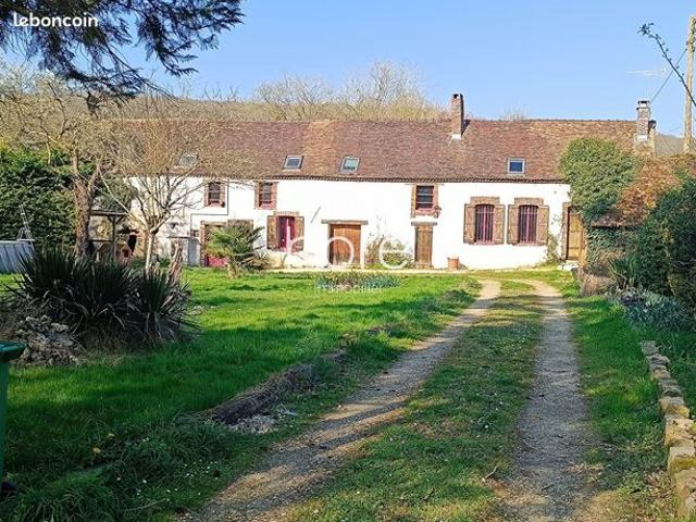 Propriété 7 pièces 220 m²
