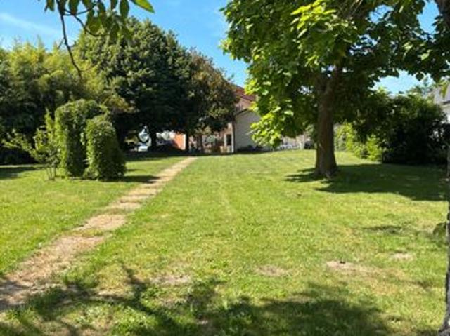 Propriété 7 pièces 220 m²