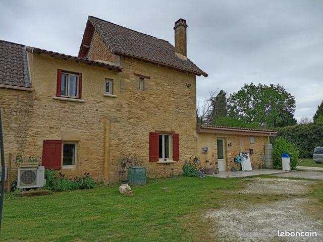 Propriété 7 pièces 222 m²