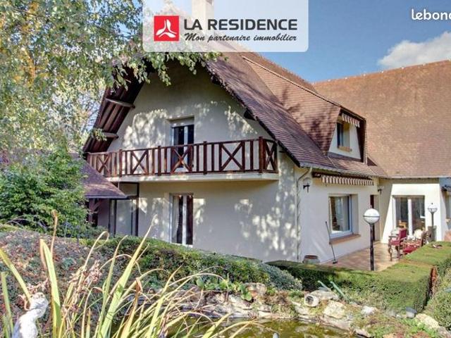 Propriété 7 pièces 222 m²