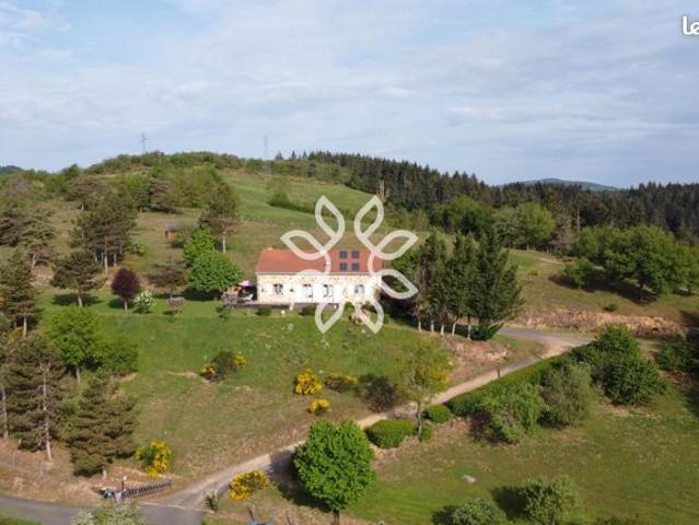 Propriété 7 pièces 223 m²
