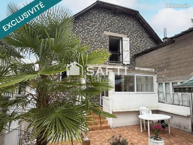 Propriété 7 pièces 235 m²
