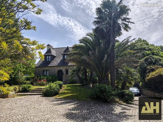 Propriété 7 pièces 236 m²
