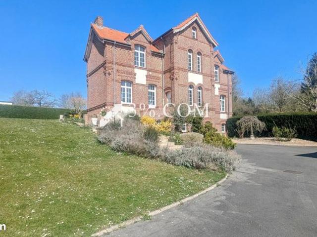 Propriété 7 pièces 230 m²