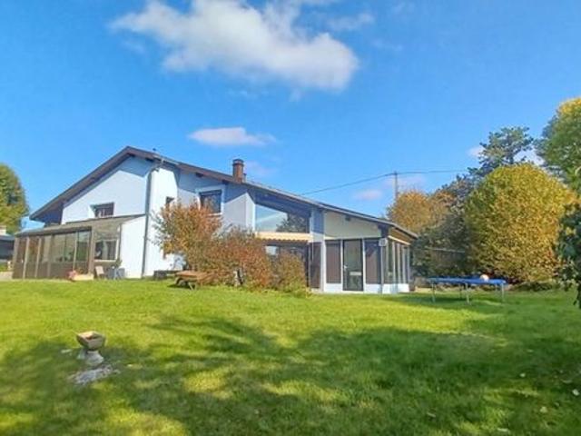 Propriété 7 pièces 230 m²