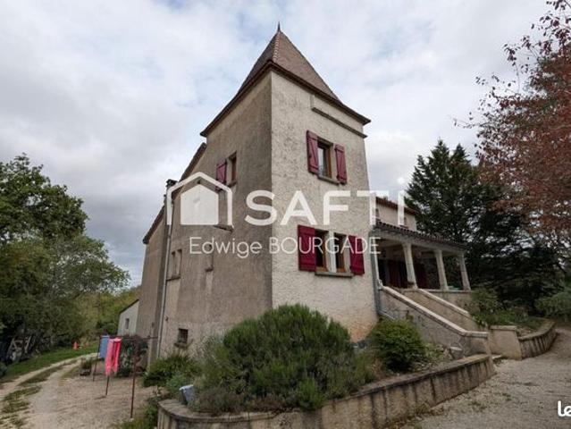 Propriété 7 pièces 230 m²