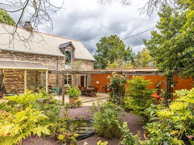 Propriété 7 pièces 230 m²
