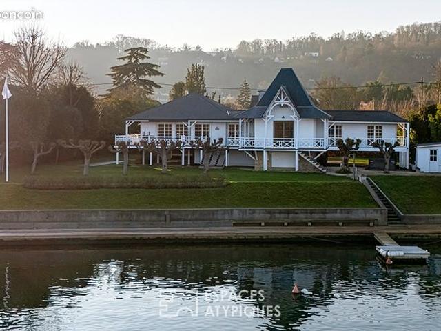 Propriété 7 pièces 230 m²