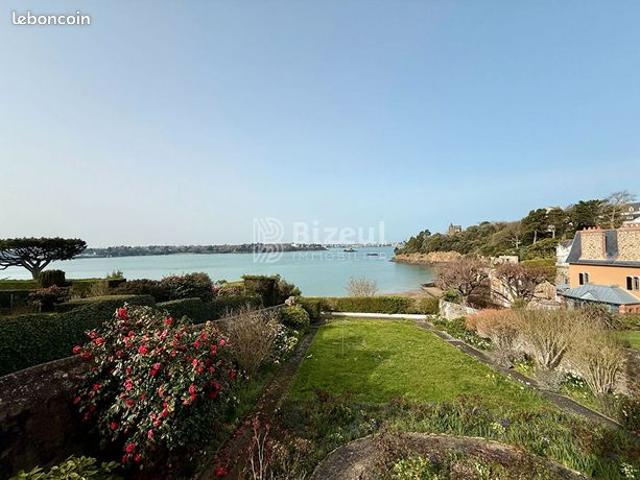 Propriété 7 pièces 230 m²