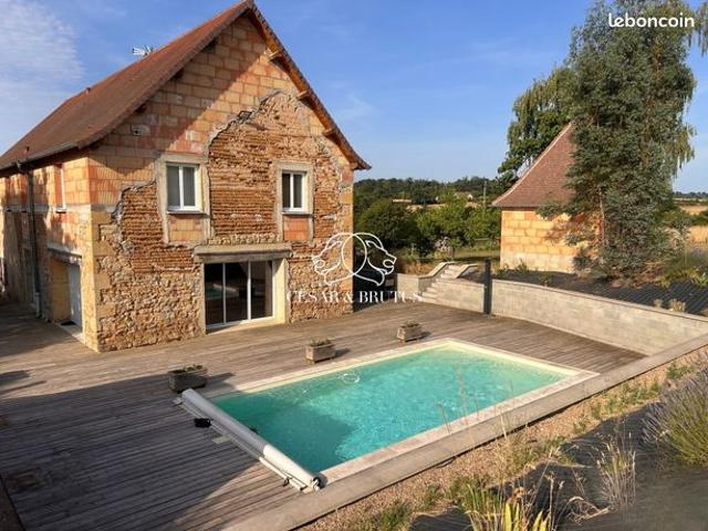 Propriété 7 pièces 231 m²