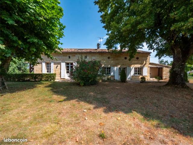 Propriété 7 pièces 232 m²
