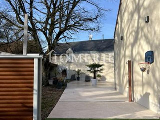 Propriété 7 pièces 232 m²