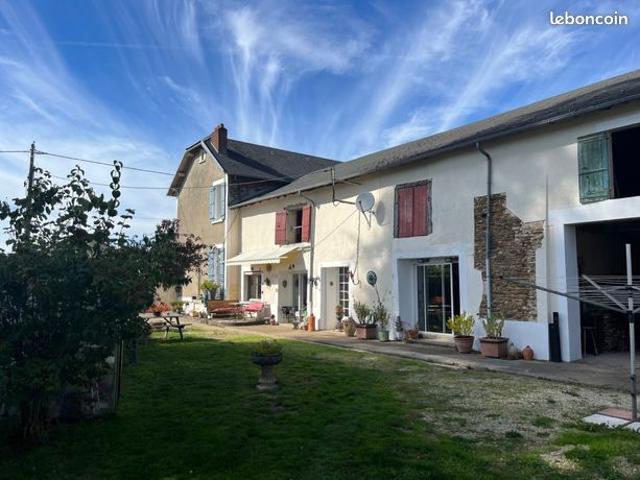 Propriété 7 pièces 244 m²