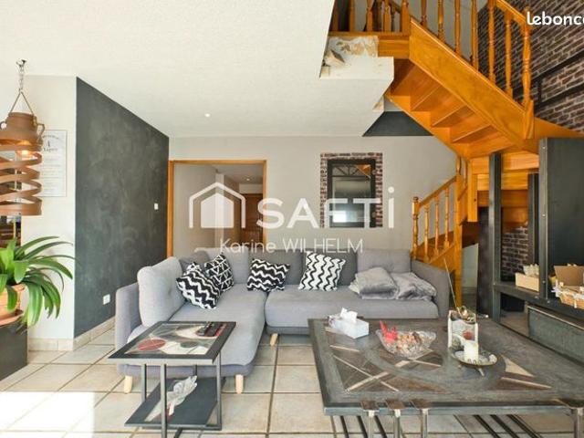 Propriété 7 pièces 245 m²